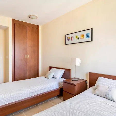 Wonderluxury Esuri Golf Apartment *