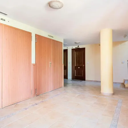 Wonderluxury Esuri Golf Apartment *
